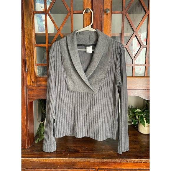 Nike Yoga Ribbed Shawl Collar Sweater Top Women's Size M Gray Long Sleeve - Picture 2 of 7